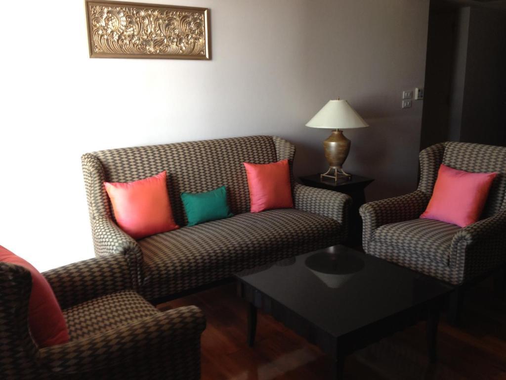 Gardengrove Suites Bangkok Room photo