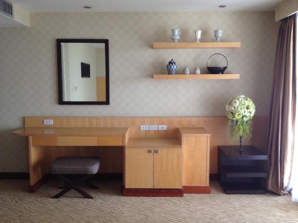 Gardengrove Suites Bangkok Room photo